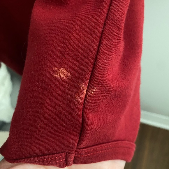 Team Canada Onesie - Hudson’s Bay - Picture 3 of 4